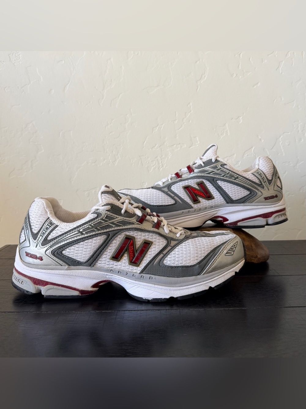 Vintage New Balance 1024 Men's Shoes ABZORB Running Metallic Silver Size 10.5 D